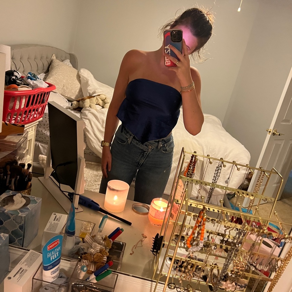 Scarf top